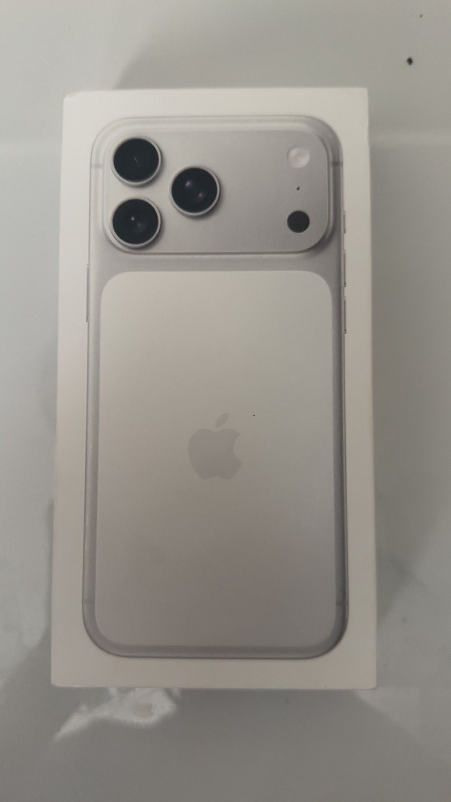 Iphone 17 pro max, Télécoms, Téléphonie mobile | Apple iPhone, Enlèvement, Comme neuf