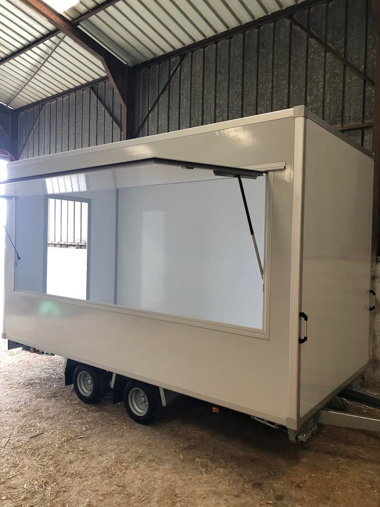 Remorque food truck ambulant neuve, Auto diversen, Aanhangers en Bagagewagens, Zo goed als nieuw, Ophalen