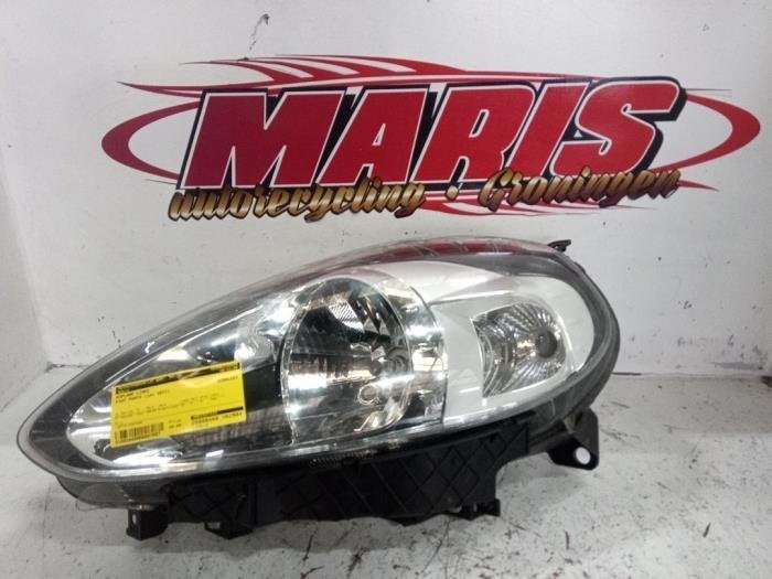 Koplamp links van een Fiat Punto, Gebruikt, -, -, Fiat