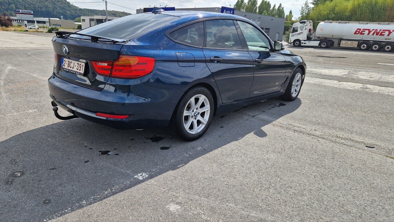 BMW 320D GT XDRIVE 4X4 AUTOMAAT EURO 6, Auto's, BMW, Automaat, Stof, Blauw, Navigatiesysteem