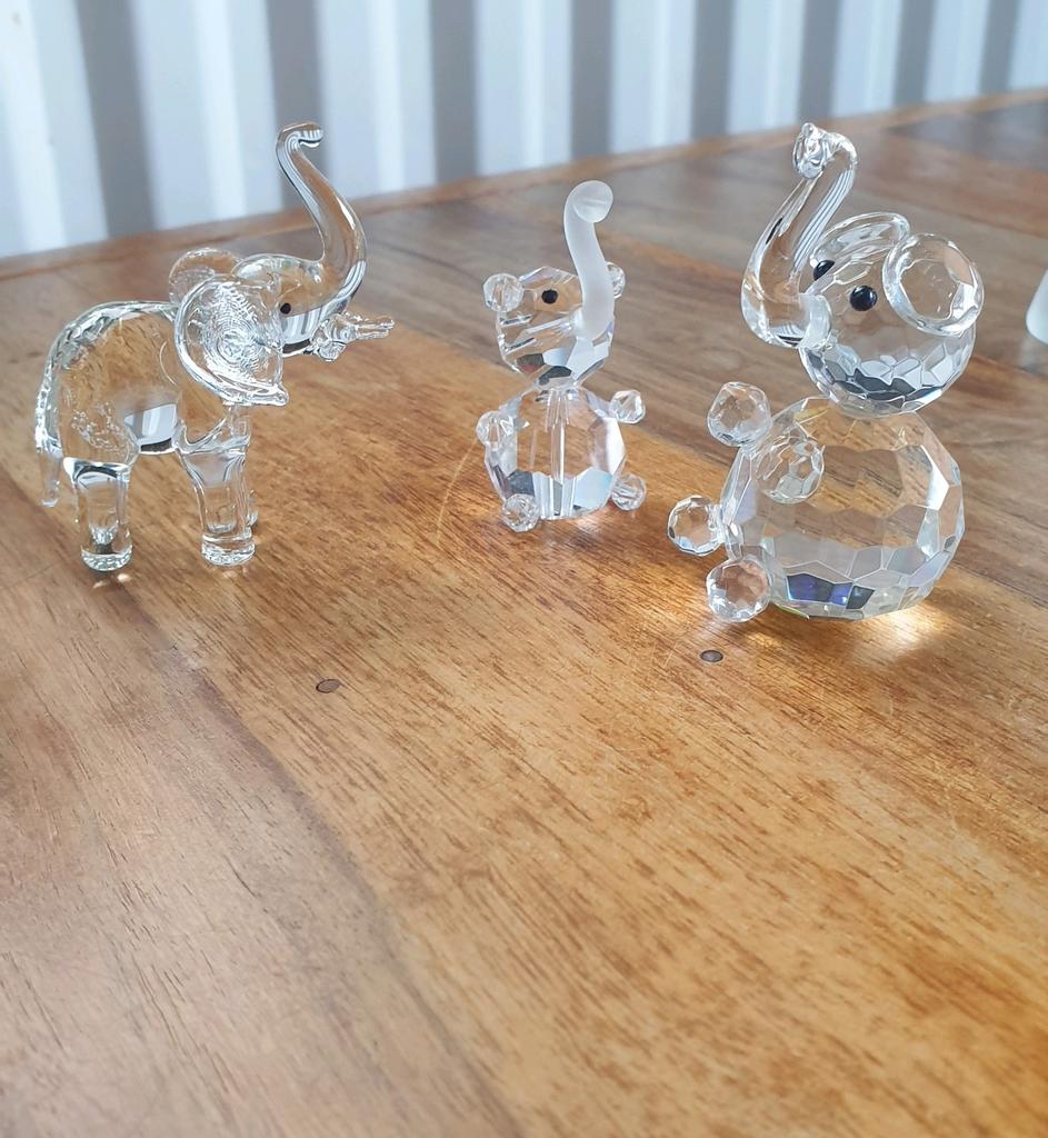 3 kristallen olifantjes, Ophalen of Verzenden
