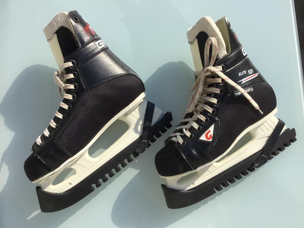 IJshockeyschaatsen zwart, merk:Graf Mt:38, Klapschaats, Zo goed als nieuw, IJshockeyschaatsen, Ophalen