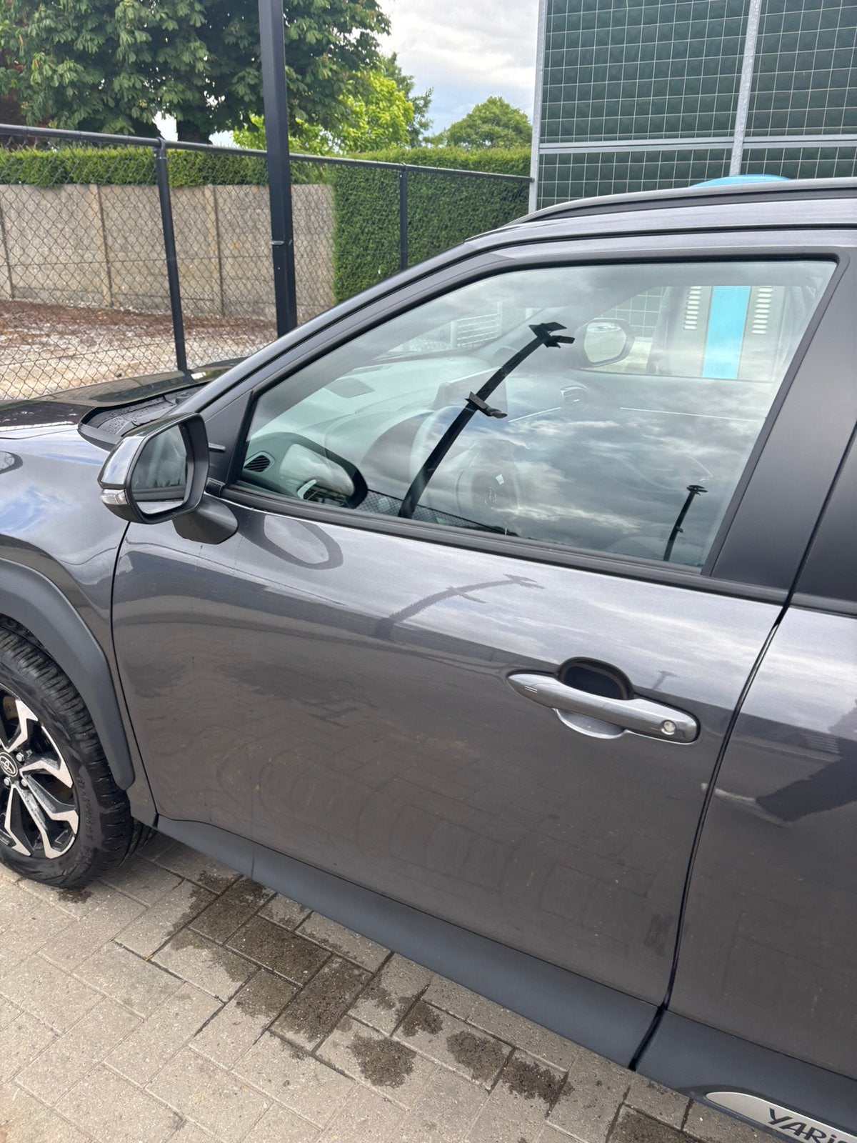 Toyota yaris cross februari 2026 excutive plus excutive pack, Auto's, Automaat, Stof, 5 zetels, 5 deurs