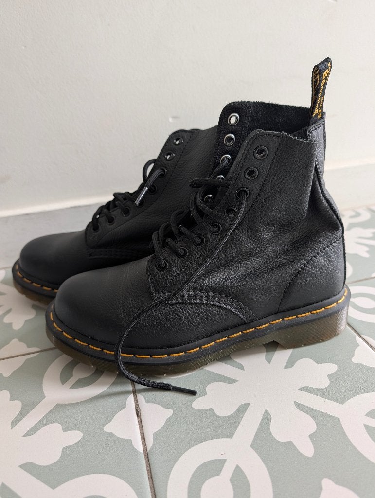 Dr. Martens 38 nieuw, Kleding | Dames, Ophalen, Hoge laarzen, Zwart, Nieuw