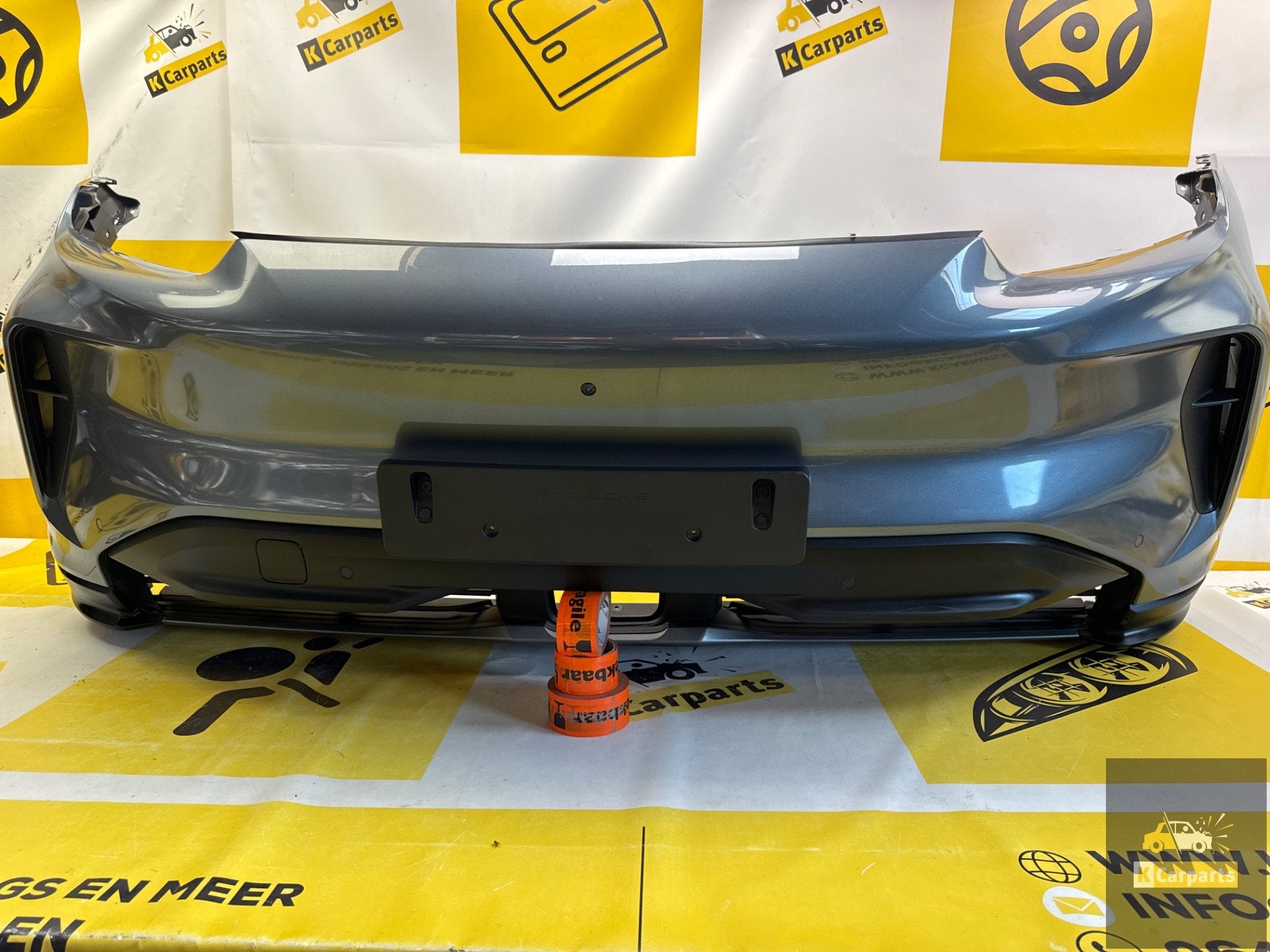 PORSCHE CAYENNE ELEKTRISCHE VOORBUMPER 9Y4 2025+ 9Y4807221B, Gebruikt, Voor, Porscheplatz 1
70435  Stuttgart, DE, Porsche