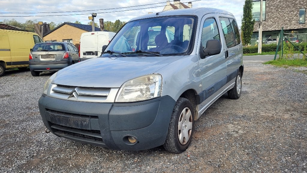 citroen berlingo 1.4i 2009 AL GEKEURD ROOS FORM AIRCO TREKHK, Auto's, Voorwielaandrijving, 4 cilinders, 6 deurs, Zilver of Grijs