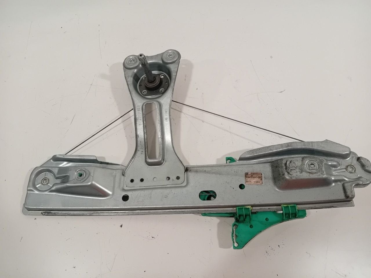Raammechaniek links achter Opel Astra, Onderdelen@venauto.nl, Van der Ven Autorecycling B.V., Ettenseweg 76, 4706 PB Roosendaal, The Netherlands