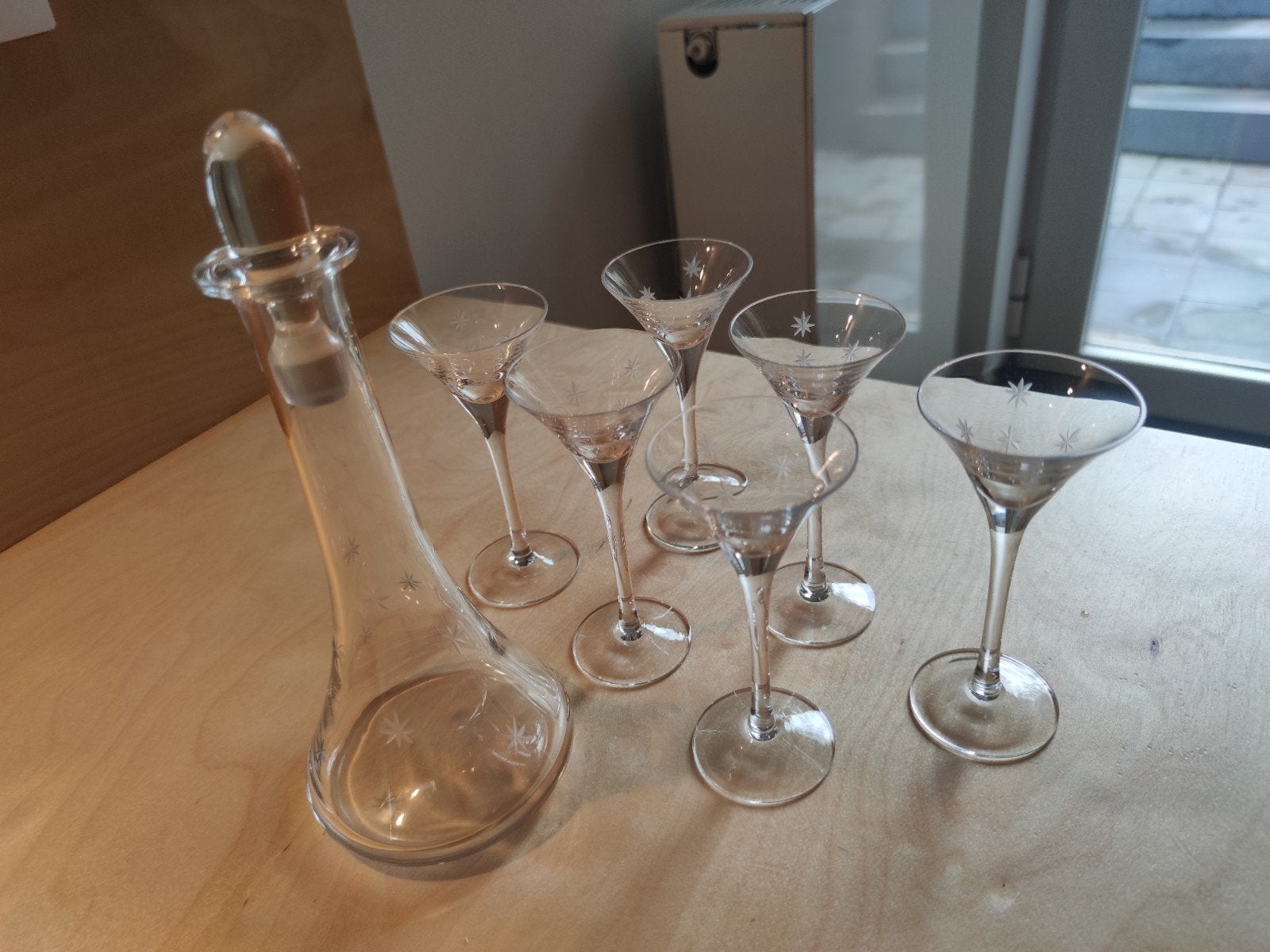 Kan met 6 glaasjes, Collections, Verres & Petits Verres, Enlèvement, Comme neuf, Autres types