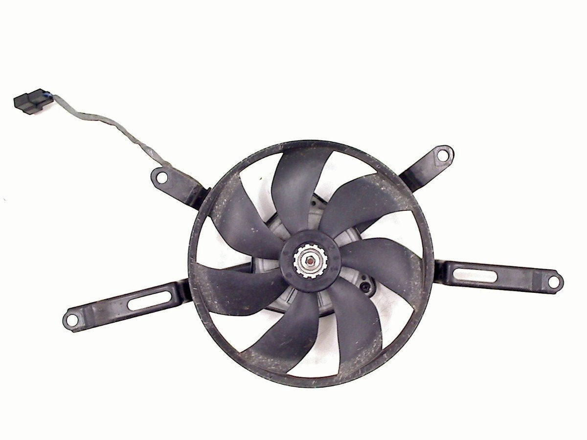 VENTILATOR Yamaha TRACER 900 GT 2018-2020 (MTT850D B1J8), Motoren, Onderdelen | Yamaha, Dhr. S. di Majo, Gebruikt, Info@cama-motorparts.nl