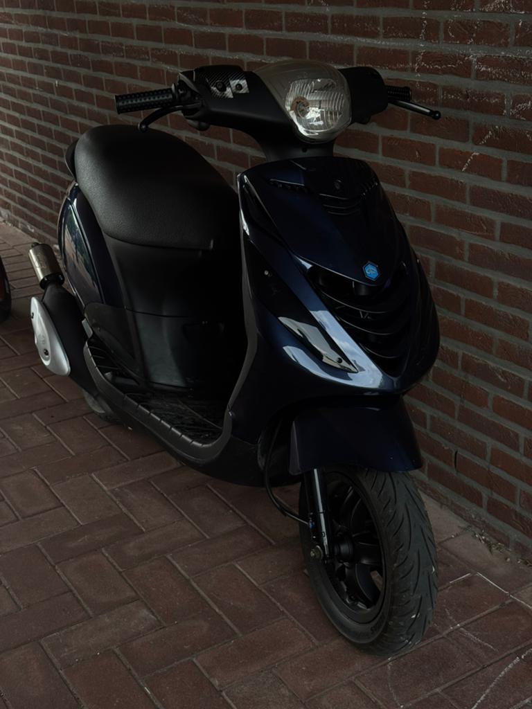 TERUIL ZIP 2T TEGEN SCHAKELBROMMER, Fietsen en Brommers, Scooters | Piaggio, Zo goed als nieuw, Zip, Klasse B (45 km/u), Tweetakt