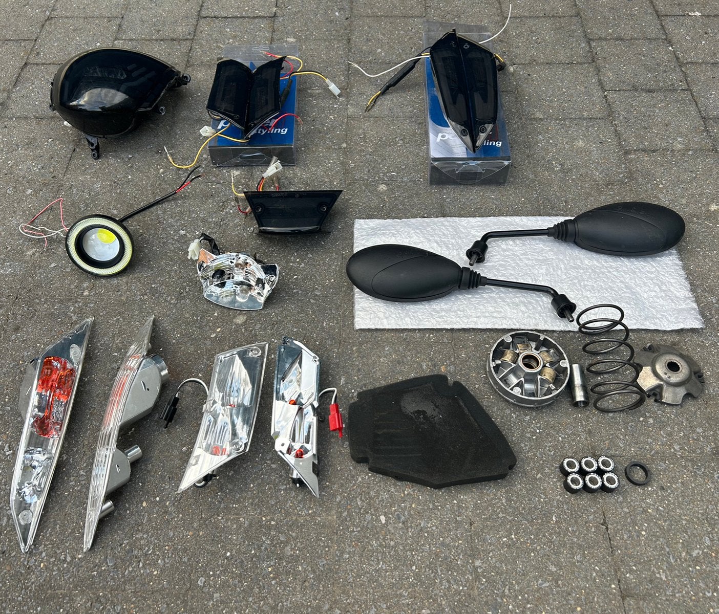 Piaggio zip onderdelen power1 led, Fietsen en Brommers, Ophalen of Verzenden