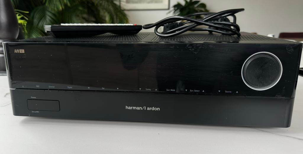 Harman Kardon AVR 161 voor onderdelen, Autres marques, Enlèvement ou Envoi, Autres lecteurs, Ne fonctionne pas