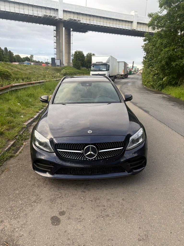 Mercedes Class C 200 Amg line, Autos, Particulier, Achat, Toit ouvrant