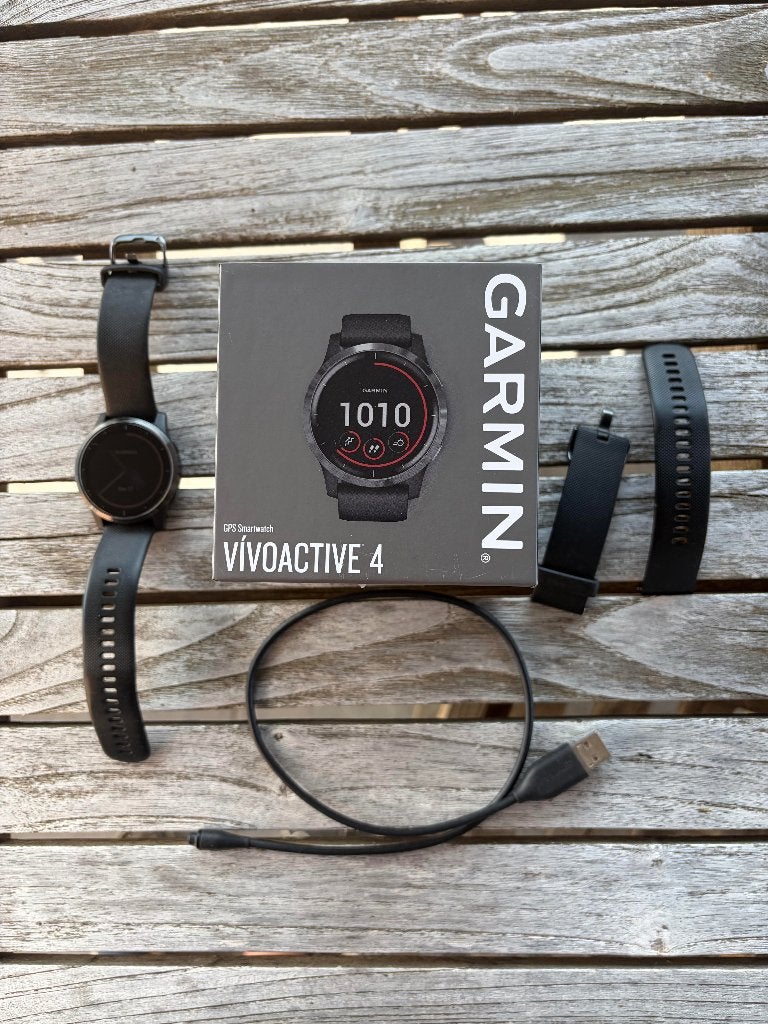 Montre GPS Connectée Garmin Vívoactive 4 – Très bon état, Bijoux, Sacs & Beauté, Montres de sport, Garmin, IOS, Enlèvement, Utilisé