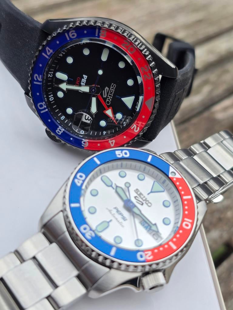 Duo Seiko Pepsi édition limitée, Enlèvement, Noir