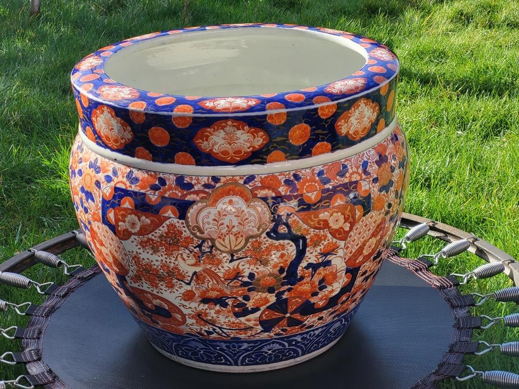 Pot de fleurs géant antique Imari du XIXe siècle, Antiquités & Art, Art | Art non-occidental, Enlèvement
