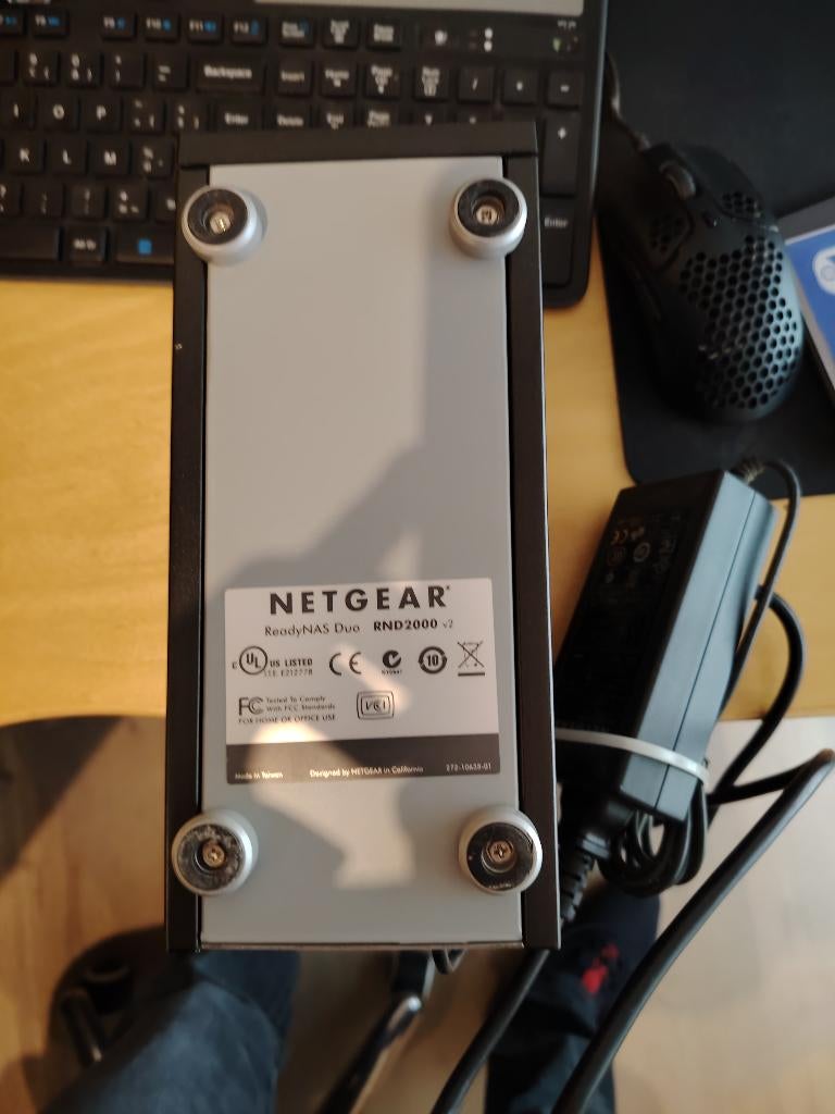 NAS netgear readyNAS duo V2 sans disque dur, Enlèvement, Utilisé