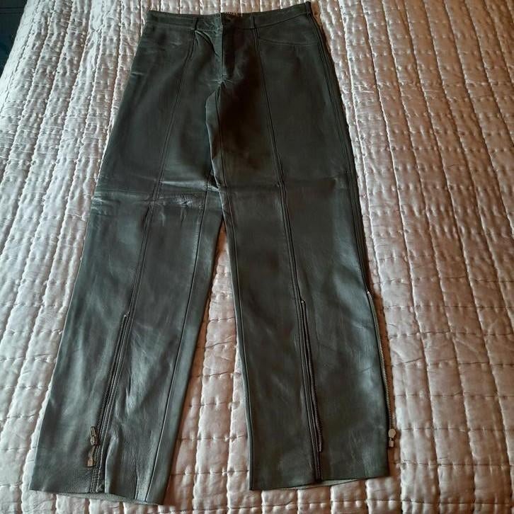 EXCLUSIEVE GROENE LEDEREN BROEK*SMALBY van BRECO*ALS NIEUW*, Kleding | Heren, Broeken en Pantalons, Ophalen, SMALBY, Zo goed als nieuw