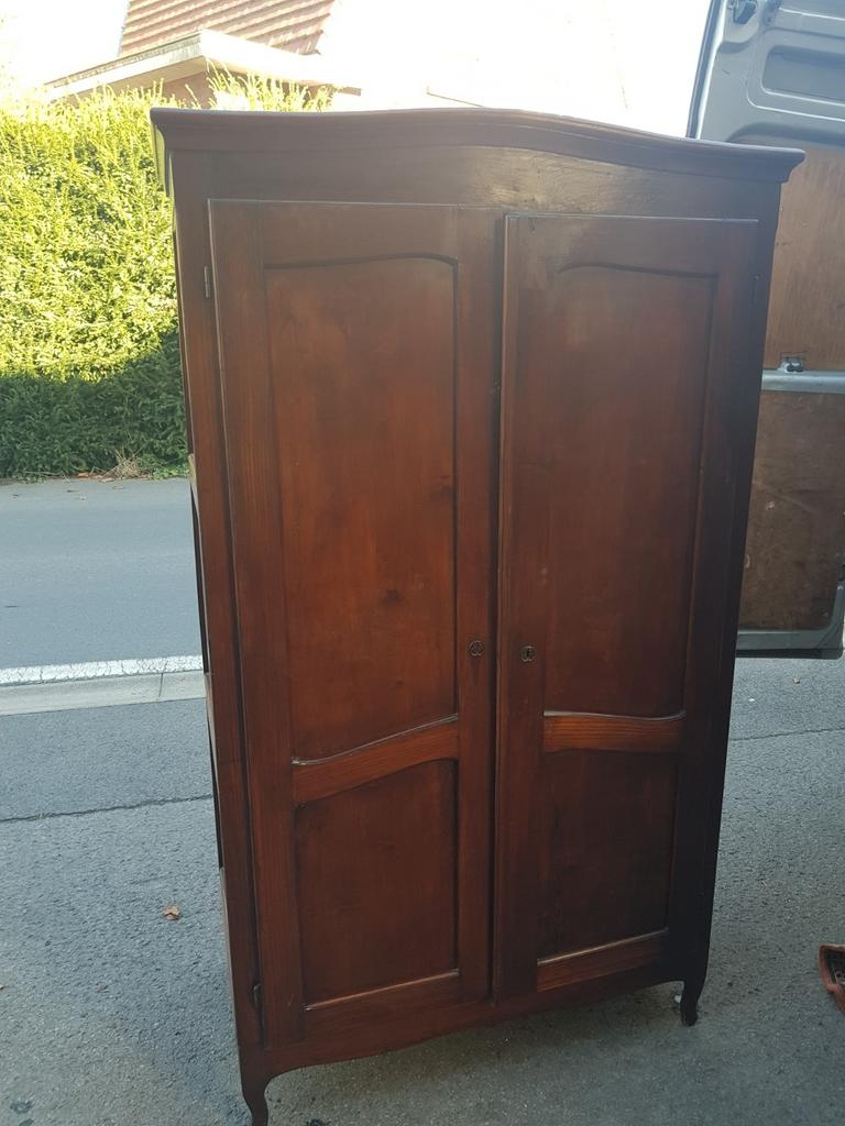 Oude kleerkast, Antiek en Kunst, Ophalen