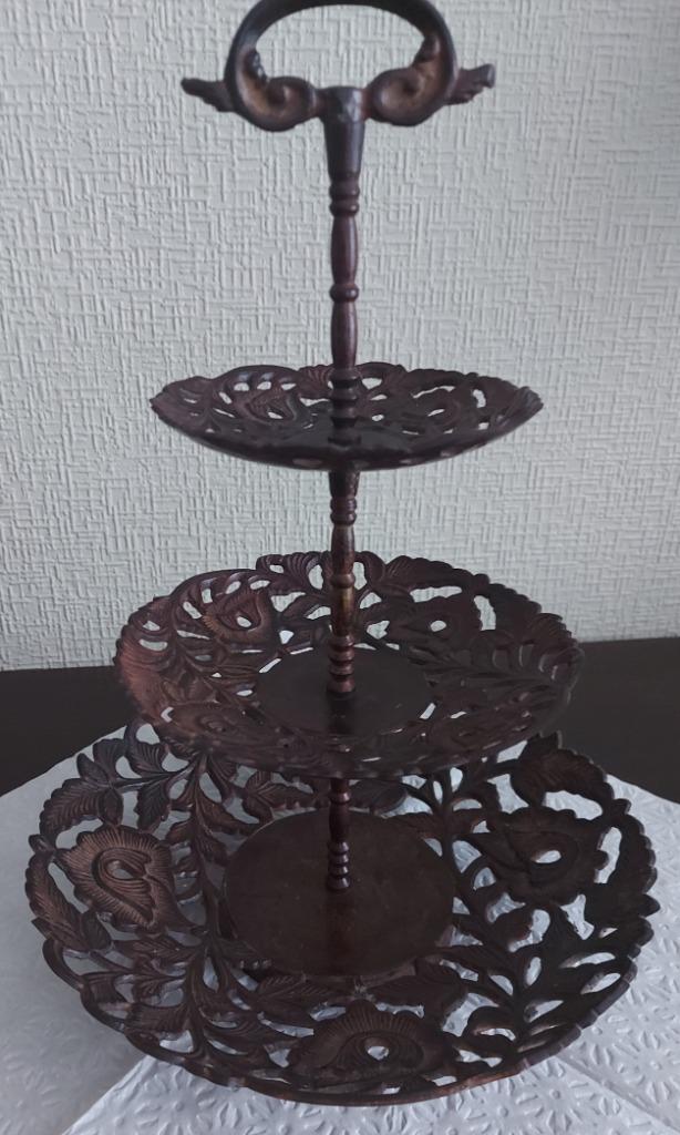 etagère  metaal, Huis en Inrichting, Keuken | Servies, Ophalen, Zo goed als nieuw, Schaal of Schalen