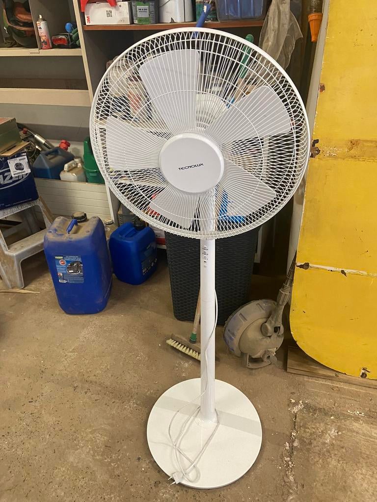 Tecnolux ventilator op voet, Elektronische apparatuur, Ophalen of Verzenden, Zo goed als nieuw