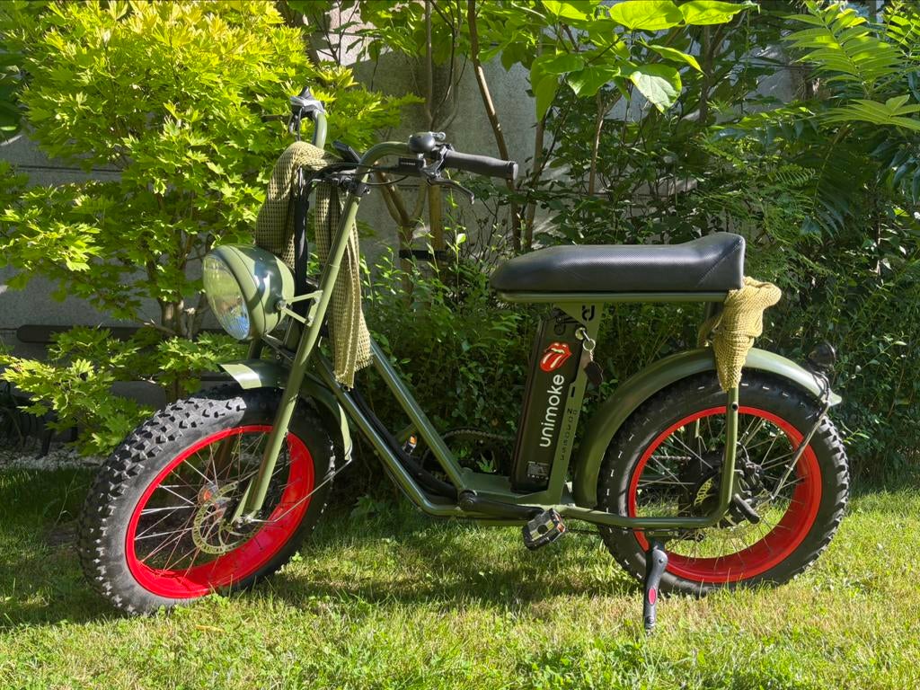 Unimoke swing fatbike 204 20x4 custom colors met maar 380 km, Fietsen en Brommers, Elektrische fietsen, Ophalen, Zo goed als nieuw