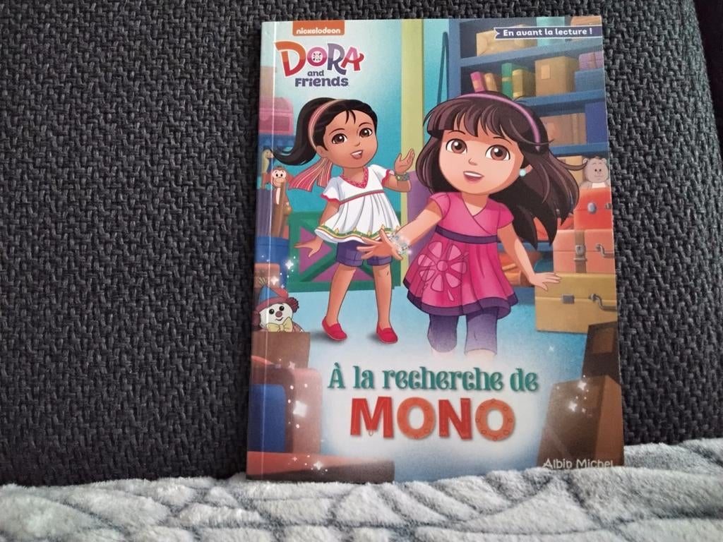 Dora, Livres, Comme neuf, Livre de lecture