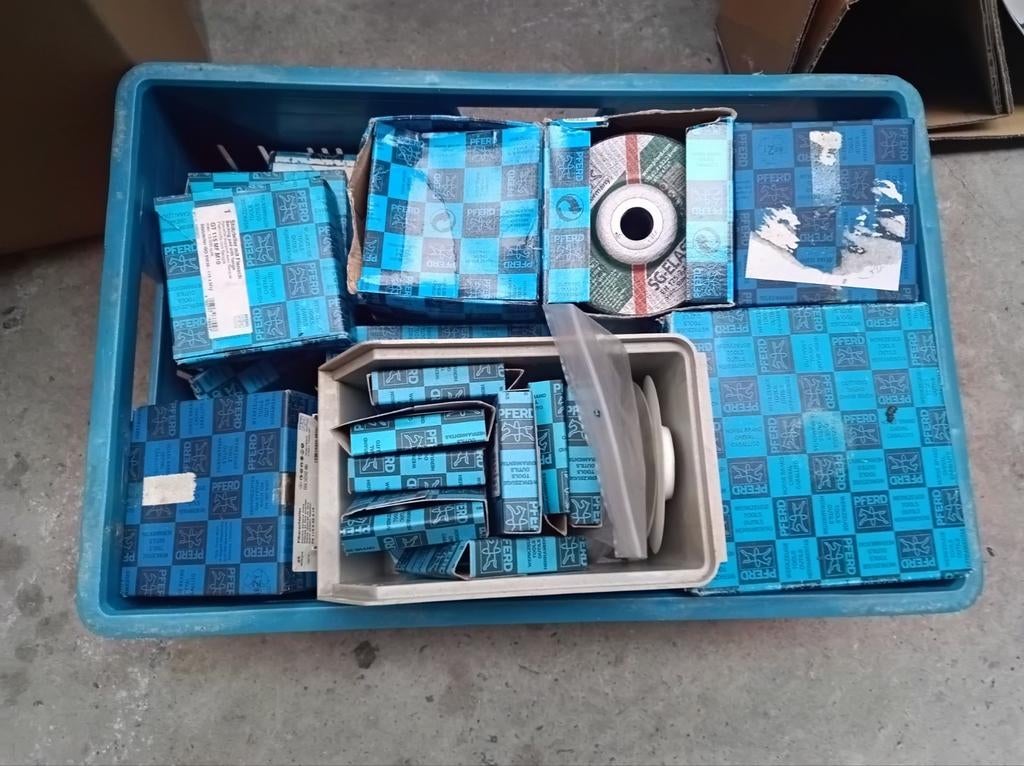 Meules à meuler en vrac, Bricolage & Construction, Enlèvement