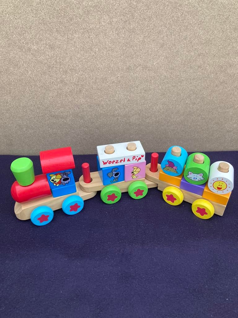 Woezel en Pip houten trein, Kinderen en Baby's, Ophalen of Verzenden, Gebruikt, Duw- of Trekspeelgoed