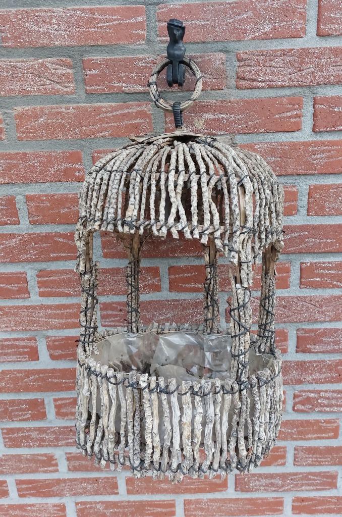 Mooie rieten bloempot staander of hanger, Tuin en Terras, Overige materialen, Gebruikt, Ophalen of Verzenden, Minder dan 25 cm