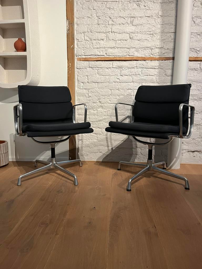 Vitra Eames EA208 Soft Pad, Huis en Inrichting, Ophalen, Gebruikt, Zwart, Bureaustoel