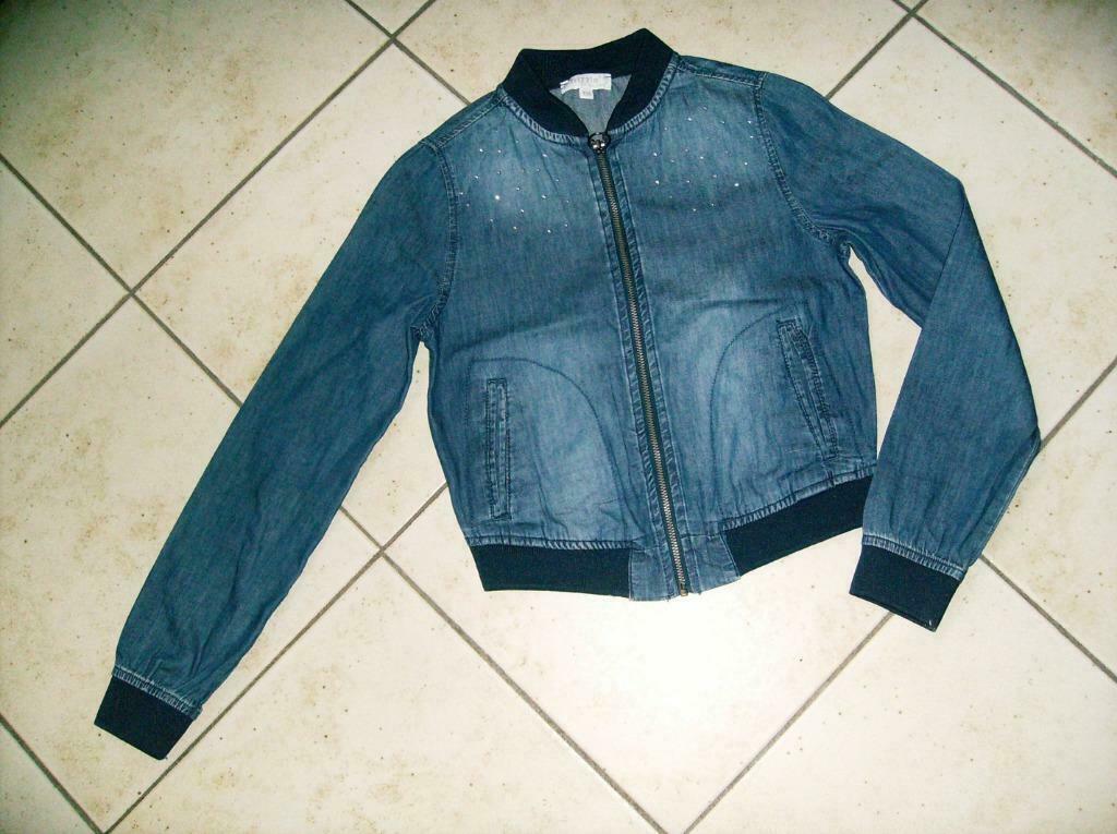 jeans dun vestje mt 134, Enlèvement ou Envoi, Frizzle, Pull ou Veste, Utilisé