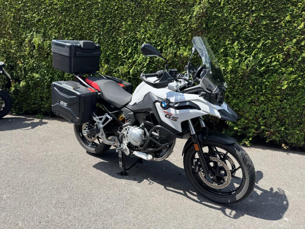 BMW - F750 GS, Motos, Entreprise, Plus de 35 kW, 2 cylindres, 750 cm³