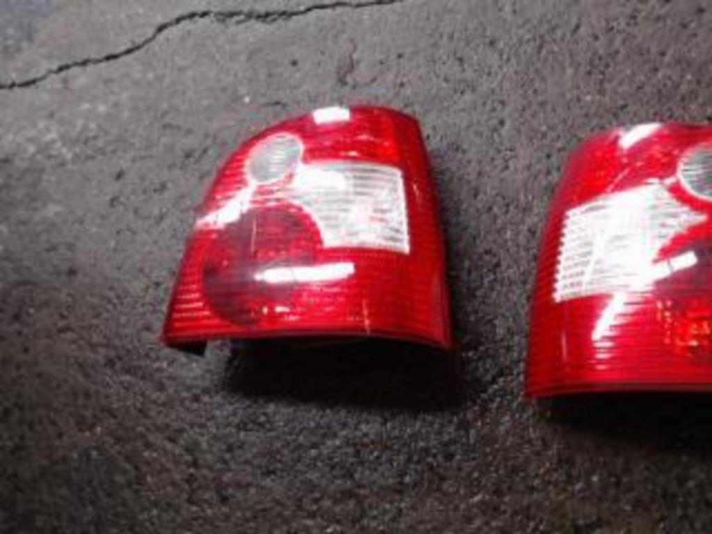Feu arrière gauche Volkswagen Polo 4 2002-2005 LP/14276, Enlèvement ou Envoi, Utilisé, Volkswagen
