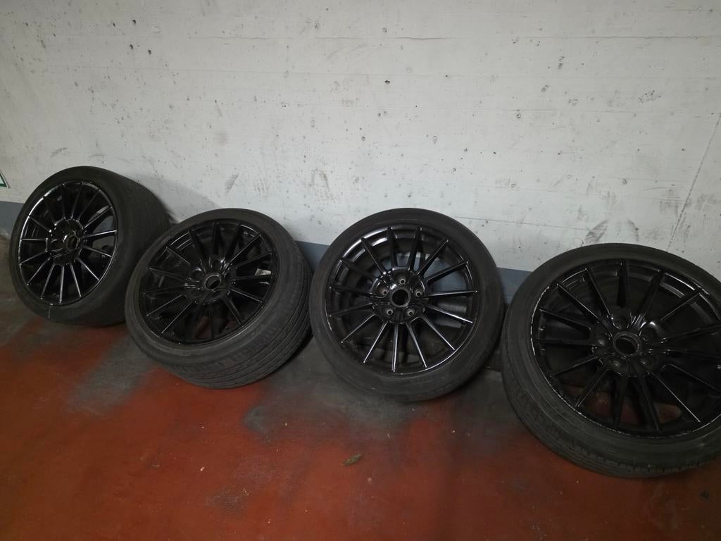 Jantes 20" GTS Porsche Panamera+pneus+caps (255/40 & 295/35, Autos : Pièces & Accessoires, Pneus & Jantes, Pneu(s), 20 pouces