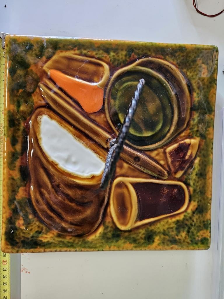 Plat à fromage Vallauris 
 
Mesures ;  32cm X, Antiquités & Art, Enlèvement ou Envoi