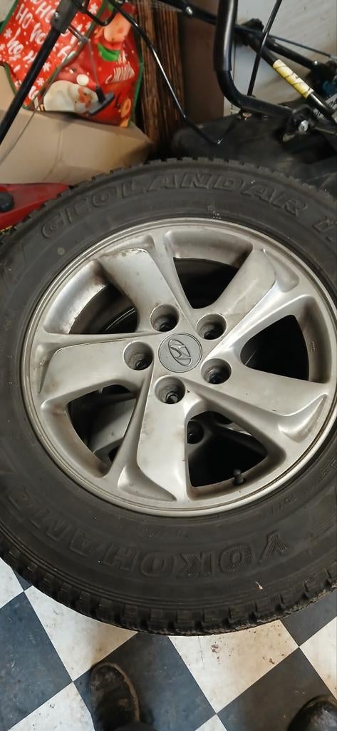 Hyundai velgen winterband, Auto-onderdelen, Banden en Velgen, Ophalen, Velg(en)