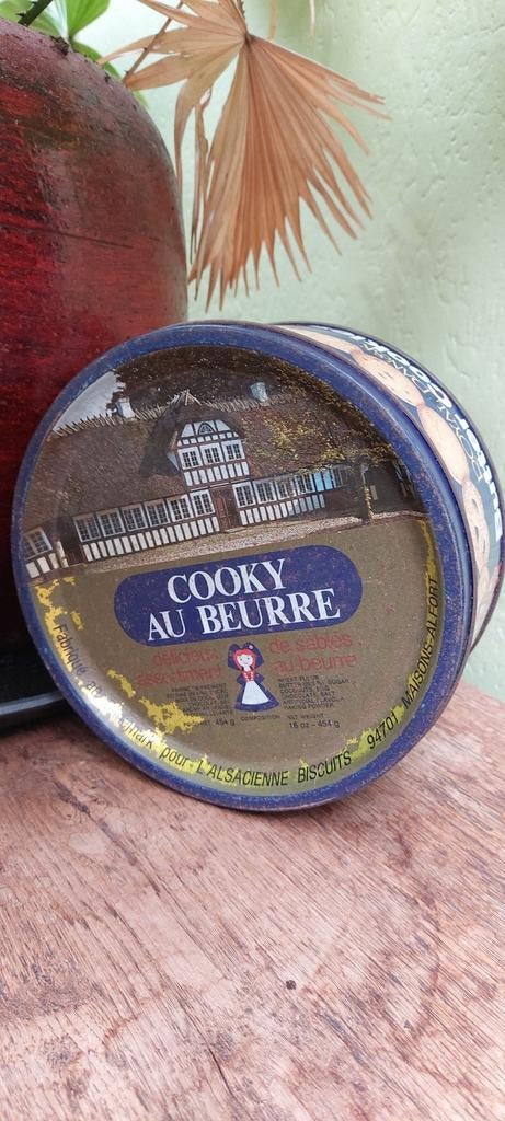 Ancienne boite en tôle Cooky au Beurre, Collections, Boîte en métal, Utilisé, Biscuits, Autres marques, Enlèvement ou Envoi