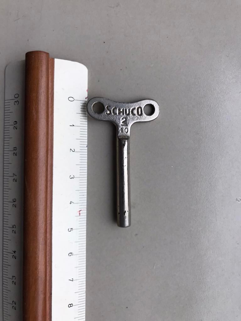 Zeldzaam Schuco sleutel nr. 2 / 40 5cm lang, Antiek en Kunst, Antiek | Speelgoed, Verzenden
