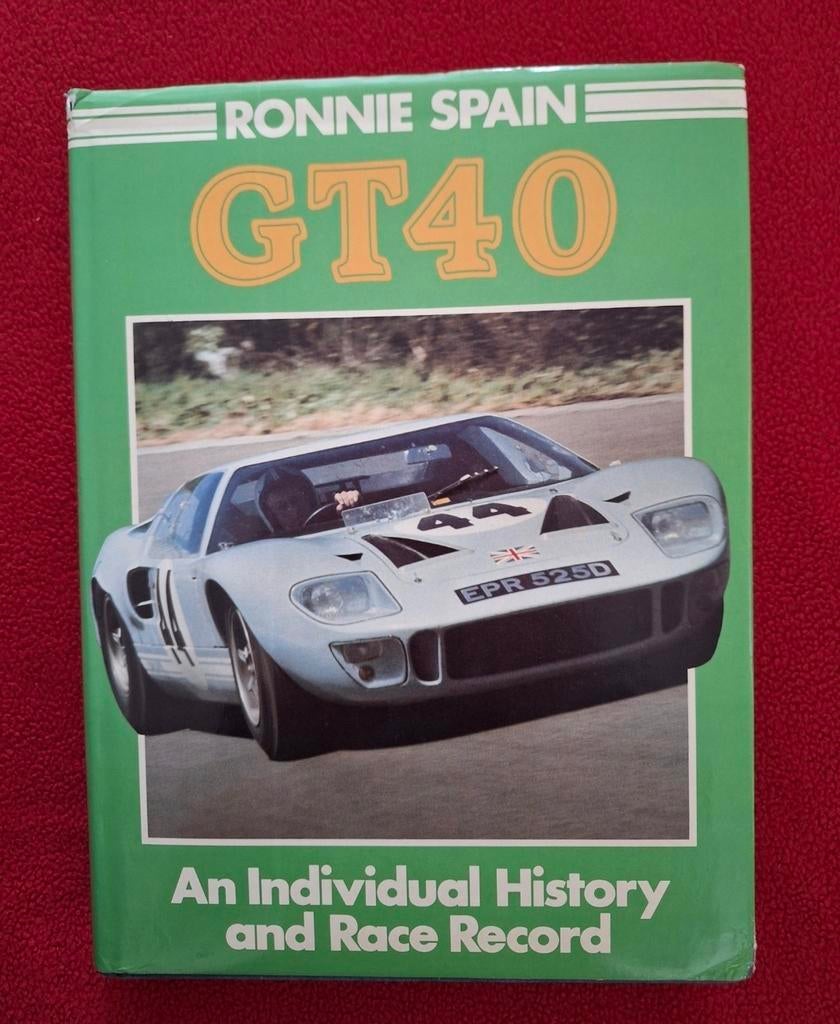 ford gt 40 an individual story ronnie spain, Livres, Autos | Livres, Utilisé, Général, Enlèvement ou Envoi