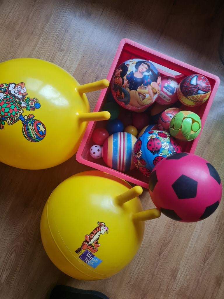 Lot ballen ( + 12 stuks ) POTK, Kinderen en Baby's, Speelgoed | Buiten | Los speelgoed, Ophalen