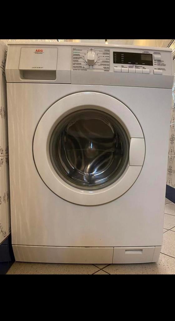 Lave-linge AEG, Ophalen, Minder dan 85 cm, Zo goed als nieuw, 1200 tot 1600 toeren