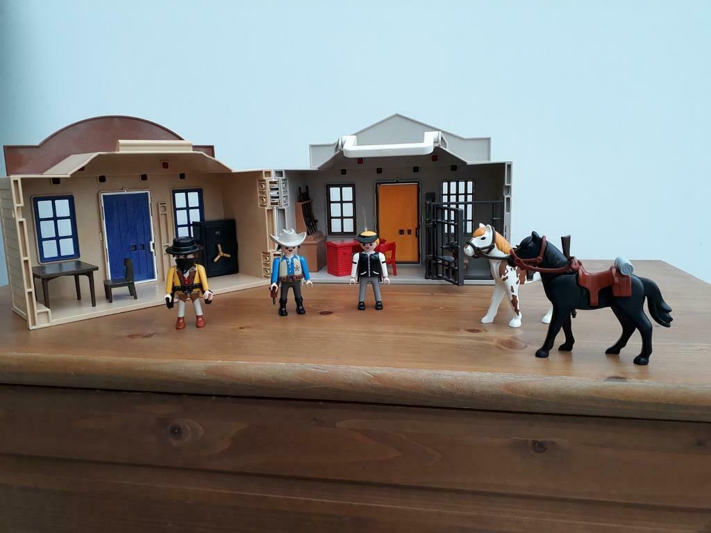 Playmobil coffret cow-boy, Enlèvement, Utilisé