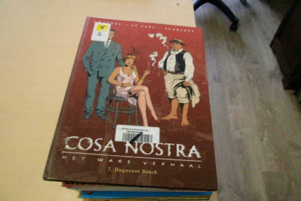 cosa nostra   4 hardcover strips, Plusieurs comics, Enlèvement ou Envoi, Utilisé