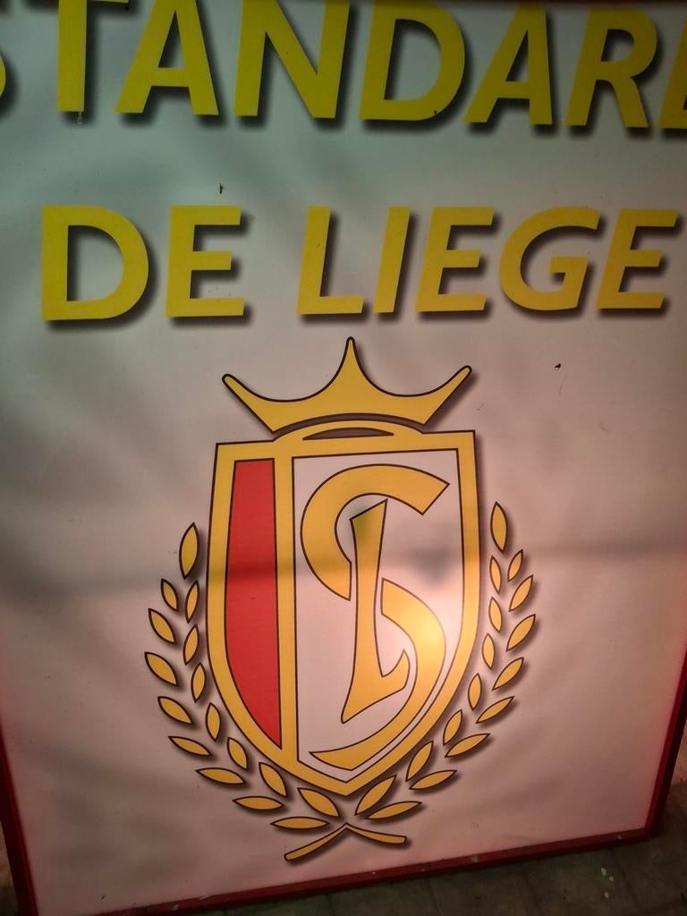 Bord Standard de Liege met verlichting, Collections, Articles de Sport & Football, Enlèvement