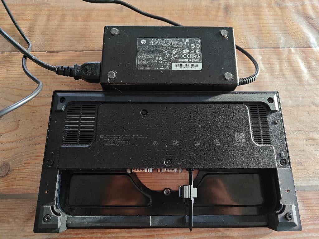 HP Elite POS Advanced Connectivity Base TPC-1027-D + lader, Ophalen