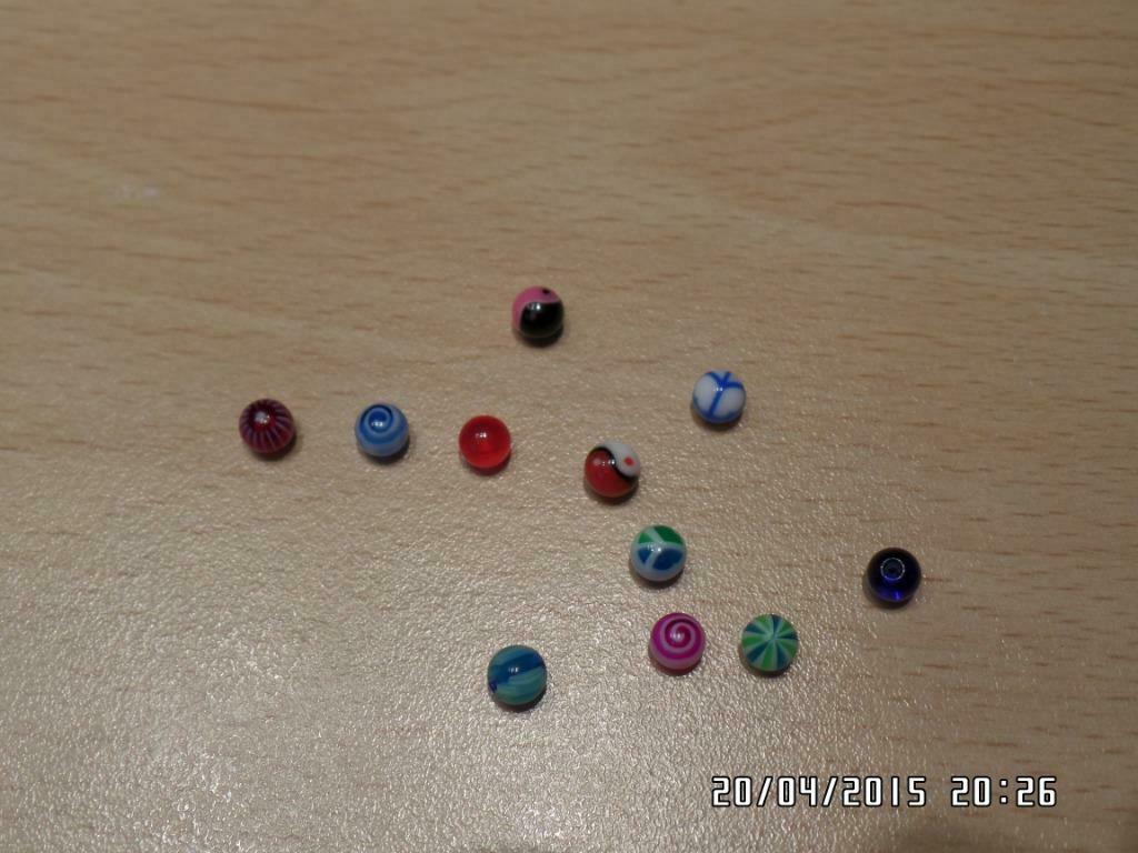 Piercing (boule) de 5mm, Handtassen en Accessoires, Piercings, Ophalen of Verzenden, Nieuw, Lip- of Labretpiercing