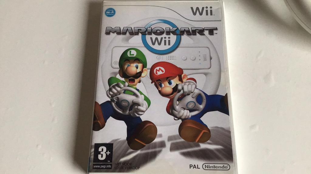 Wii Mario kart, Online, Racen en Vliegen, Ophalen of Verzenden, Zo goed als nieuw
