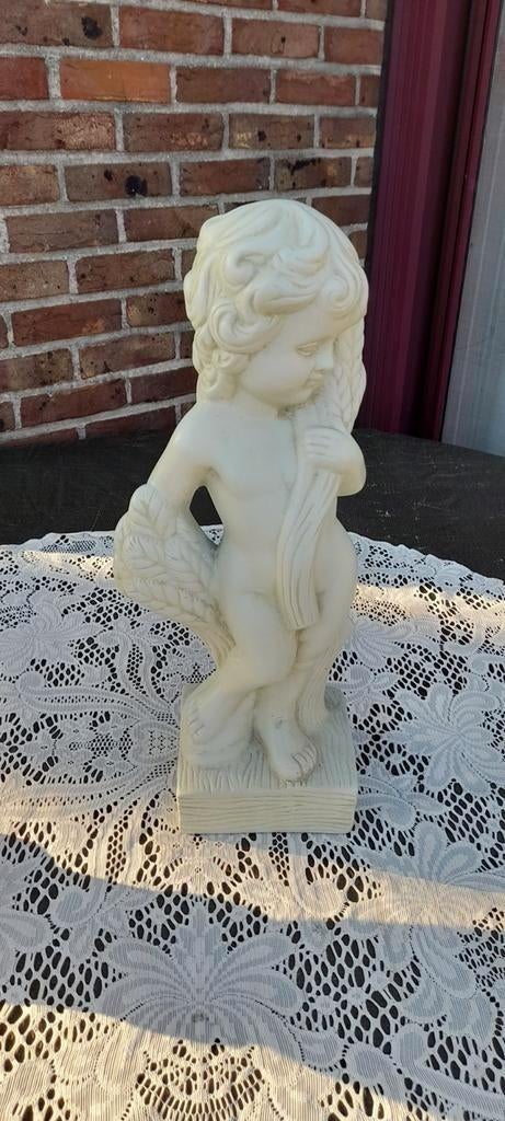 Beeldje in Polyester, Ophalen of Verzenden, Zo goed als nieuw, Kunststof, Mensenbeeld