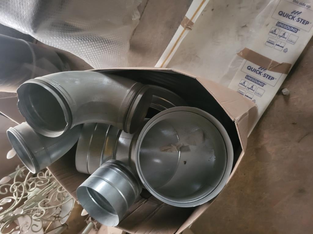 Accessoires de gaines de ventilation galva, Enlèvement, Comme neuf
